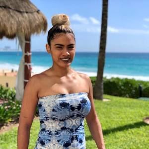 Meet your Posher, Katherine